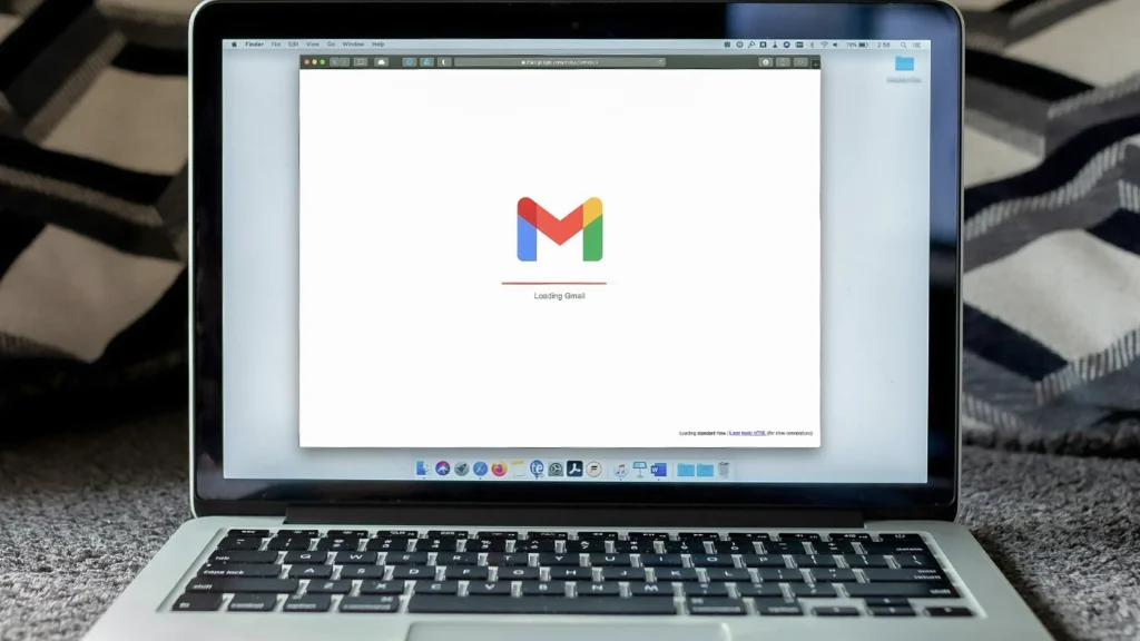 Macbookの画面上にGmailのアイコン